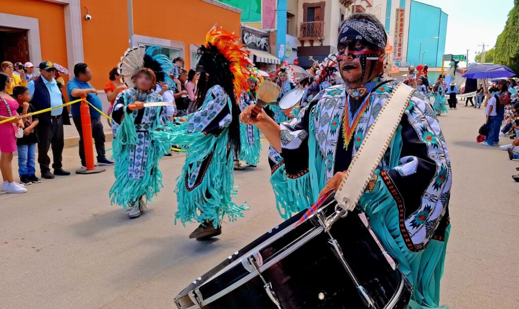 Danzas Unidas llena de toritos y tradición las calles de Silao en su