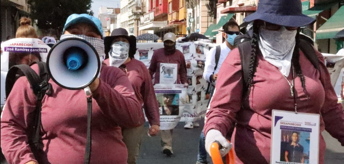 Condenan crimen de buscadora