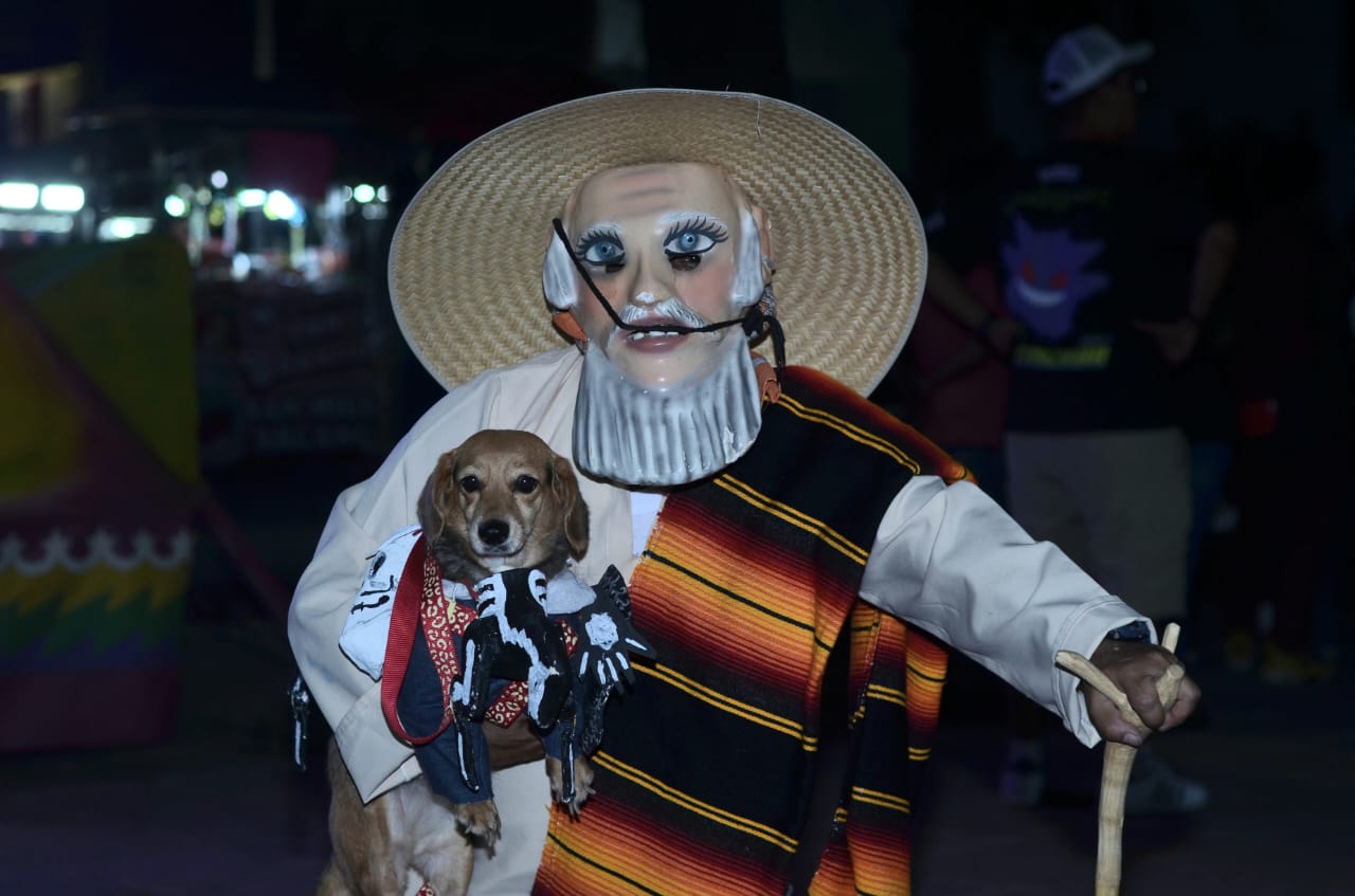 Tendrá Festival del Día de Muertos su arranque perrón en Silao