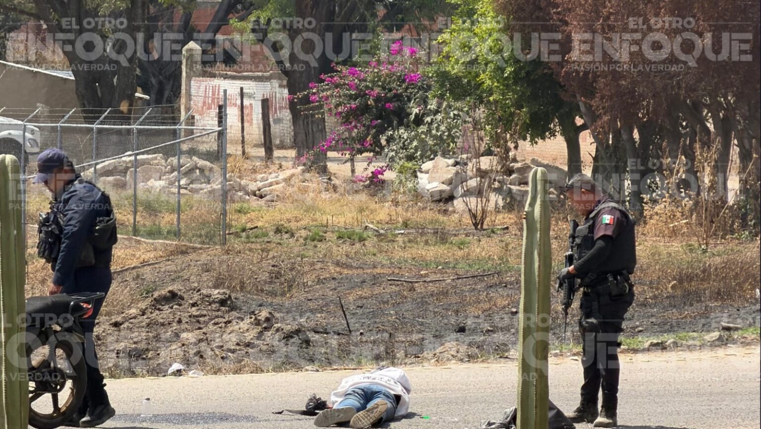 Ataque armado en carretera León-Silao deja dos hombres muertos cerca ...