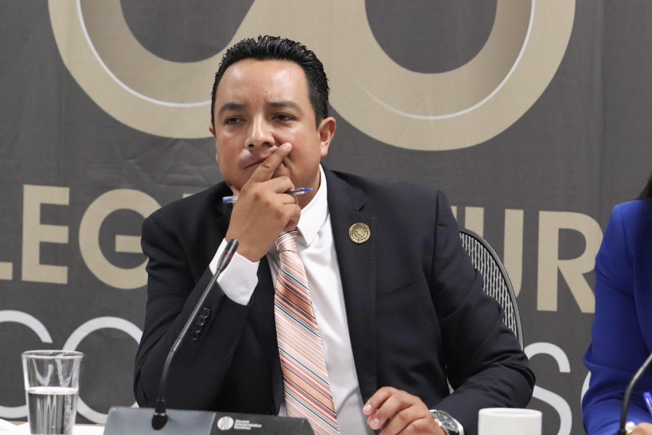 Acusa de bloqueo a reforma