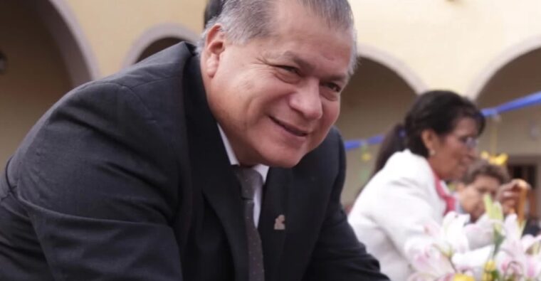 profe Maciel por transas con recursos públicos