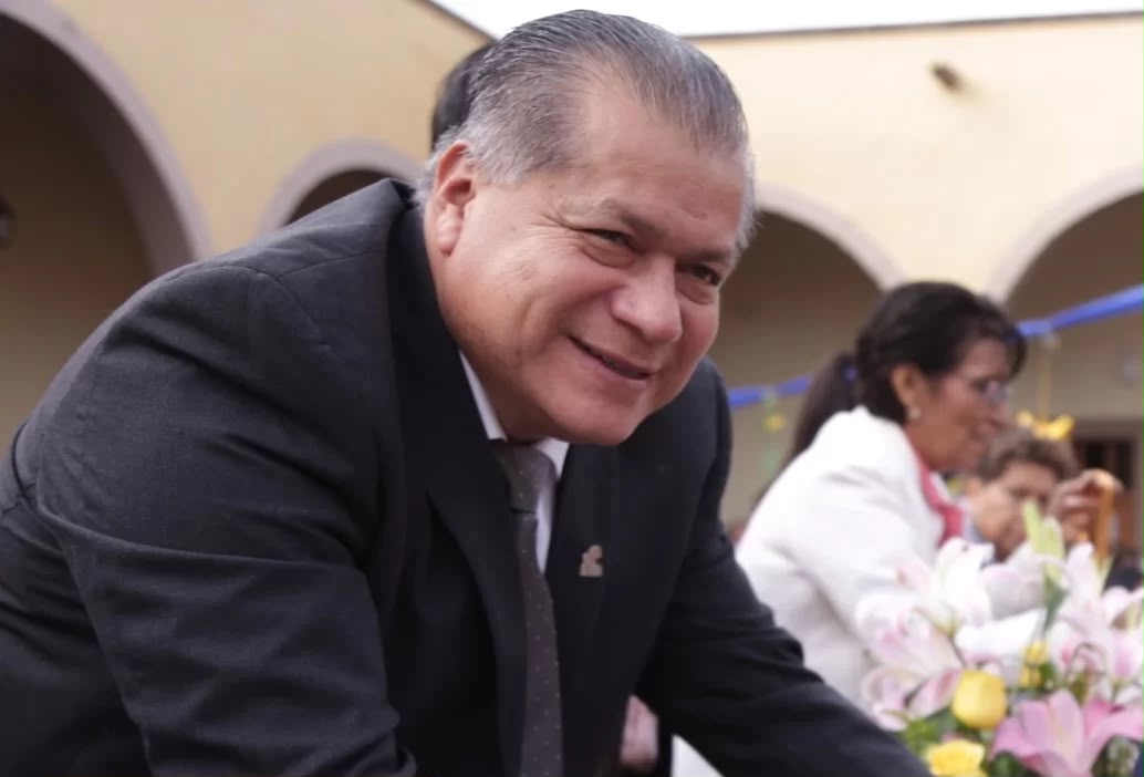 profe Maciel por transas con recursos públicos