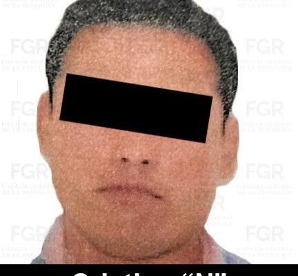 Acusan a empleado del IMSS