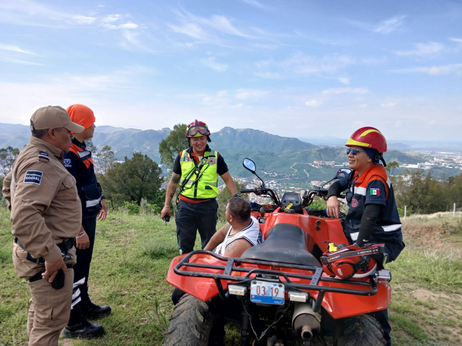 Rescatan a hombre en Sierra de Guanajuato Capital