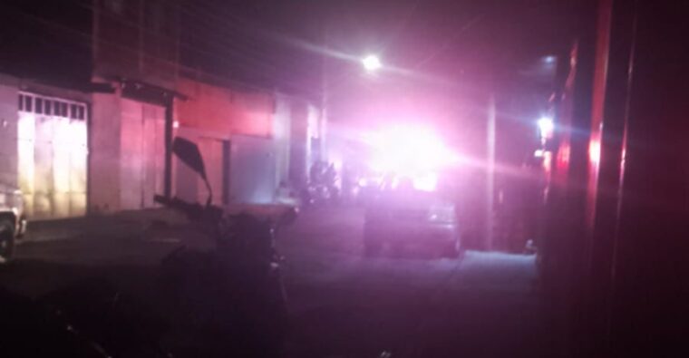 Balean a dos en Celaya
