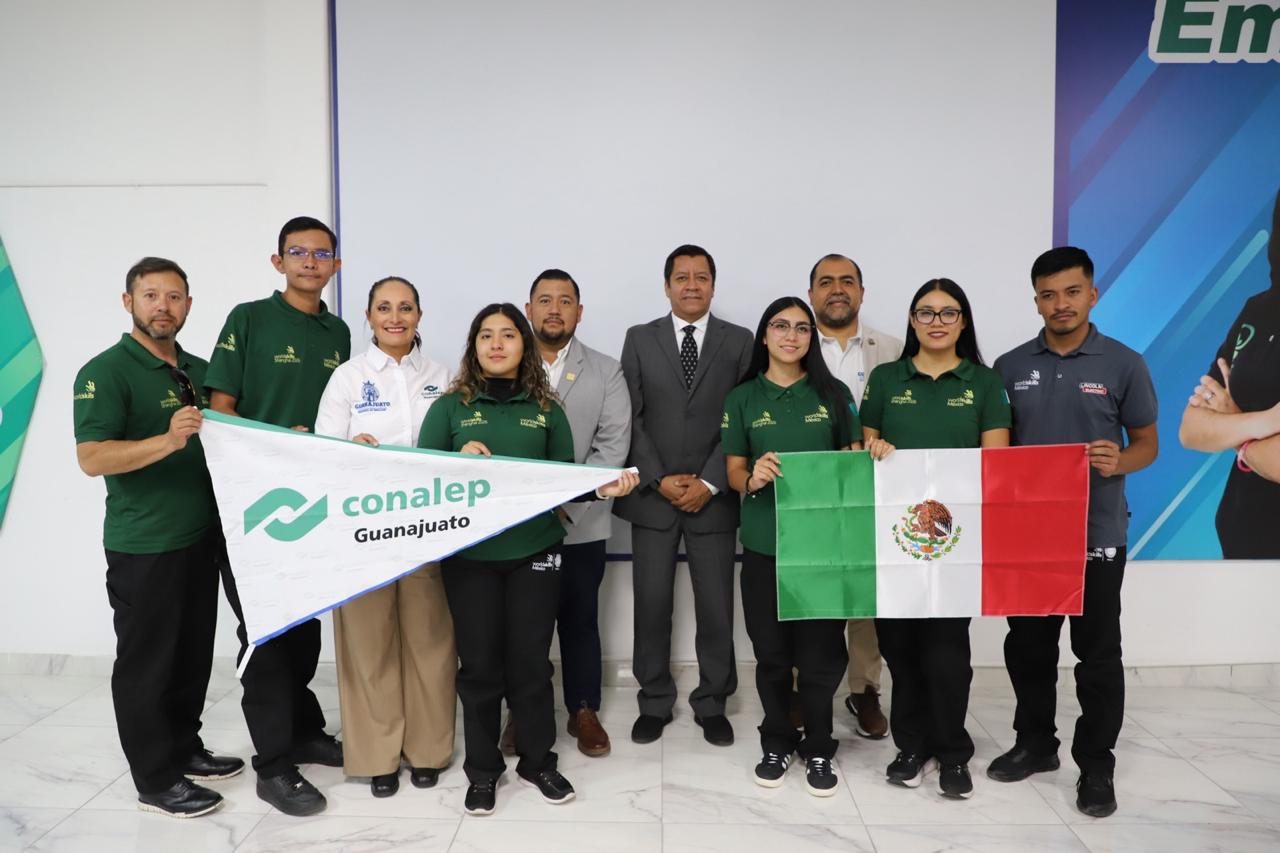 Estudiantes del CONALEP en competencia internacional