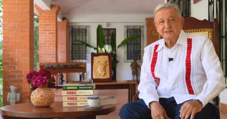 AMLO reaparece