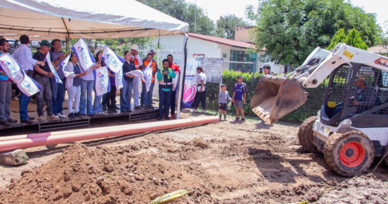 Retoman obra en Las Trojes en Silao