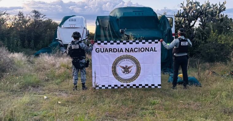Recuperan tráileres