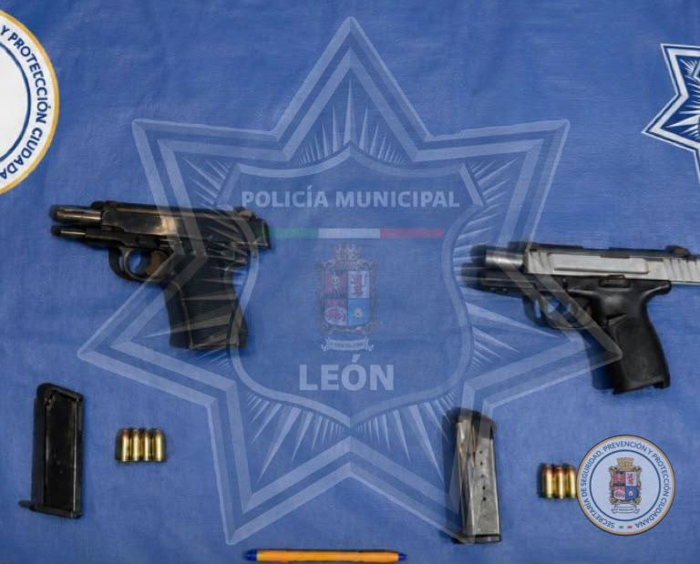 Originarios de Silao, detenidos en León armados