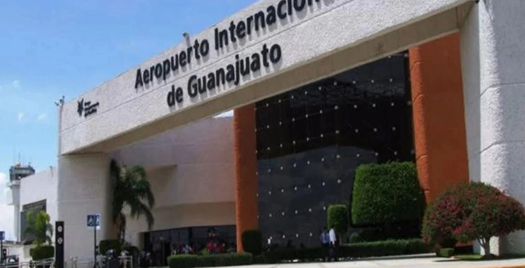 Advierte aeropuerto por manifestación de transportistas